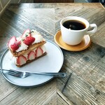 ソーグッドコーヒー&ベイク - 苺のミルフィーユ ＋ 本日のコーヒー