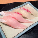 沼津魚がし鮨 流れ鮨 - ぶりトロ・真鯛