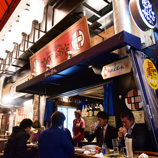 姫路駅直結、雨にもぬれずに店内へ