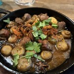 マロロガ バワン - 