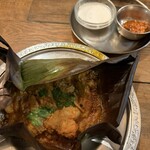 マロロガ バワン - 