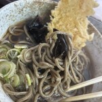 二葉 - かけそば＋いか天＋きくらげ　
380円＋200円＋120円