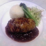 Maison de Hazuki - ハンバーグ バターライス & 茹で野菜添え 前掲 ②