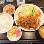 製麺屋食堂 - 料理写真:焼肉定食