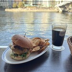 T.Y.HARBOR River Lounge - T.Yハーバーバーガー