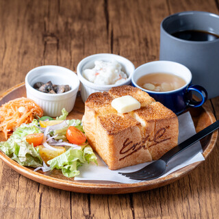 数量限定厚切りトーストプレート