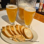 八蛮 - 最初のビールとつまみ