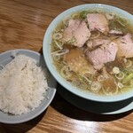 えっちゃんラーメン。 - チャーシュー麺並＋めし