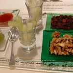 Restaurant Régis & Jacques Marcon - 口直しにセロリが出ます。
      これをジャムで食べます。
      意外とまいう～！