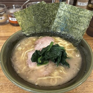 家系ラーメン 幸家_0