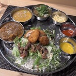 スパイス料理ナッラマナム - 