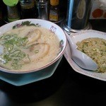 長浜ラーメン 味一番 - 半チャンセット