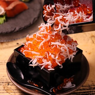 旬の鮮魚を使用した料理の数々