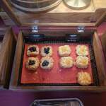 DINING & BAR LAVAROCK - 