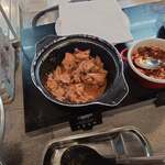 DINING & BAR LAVAROCK - 