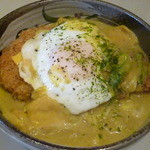 シロクマ食堂 - チーズカツカレーうどん目玉焼き乗せ　2015.1月