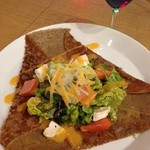 カジュアルダイニング ムッシュいとう - そば粉のガレット700円