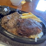 ブロンコビリー - 料理写真:ハンバーグ150 リブロース150