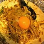 麺や而今 - 而今流広島汁無坦坦麺-救済の卵(2015/1)