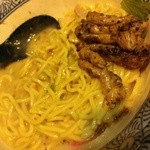 麺や而今 - 海老塩濃厚豚そば-せせり乗せ(2015/1)