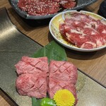 黒毛和牛とタンとハラミ 焼肉ごりちゃん - 