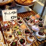 ペッパーズパントリー - お店陳列棚