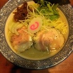 麺や而今 - 海老塩濃厚豚そば(2015/1)