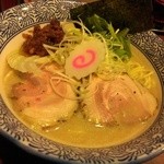 麺や而今 - 海老塩濃厚豚そば(2015/1)