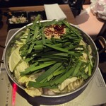 博多名物 もつ鍋 笑楽 - 
