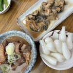 大勝 - 牛もつ煮込み　つぶ貝　塩らっきょう