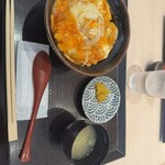 靖國八千代食堂 - 