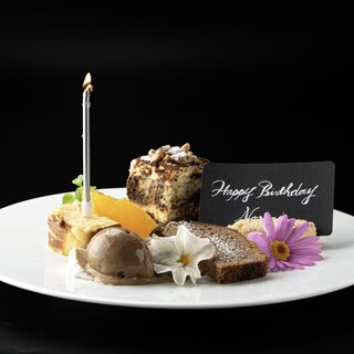 大切な人との記念日利用にサプライズデザートプレートで！
