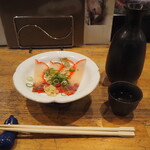和食 幸作 - クジラベーコン ＆ 燗酒