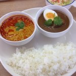 エスニックカリー　からみちゃん - ダブルカリーセット(インド風チキン、欧風ビーフ)