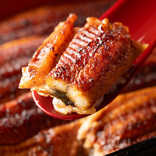 【王道の蒲焼き】とろける柔らかさ。妥協なき「厳選」