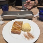 Ron Herman cafe - 