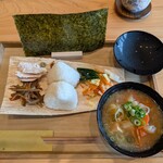 Hira field - 料理写真:おむすびセット800円税込