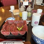 和牛処 はらぺこ亭 - こぼれ和牛レアステーキ重