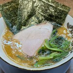 ラーメン 野良裏家 - 料理写真: