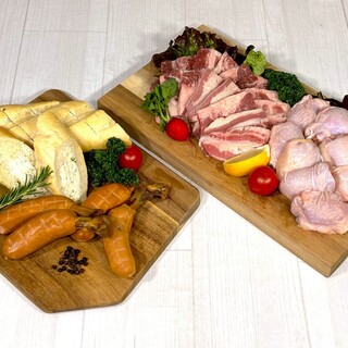 「バリュープライスBBQセット」は低価格でも肉にこだわり！
