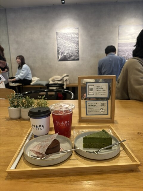 SHARK COFFEE （シャーク コーヒー） - 渋谷/カフェ | 食べログ