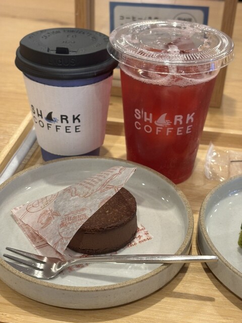 SHARK COFFEE （シャーク コーヒー） - 渋谷/カフェ | 食べログ