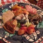 ピッツェリア キアッキェローネ - キアッキェローネ風にぎやかな前菜盛り合わせ　1944円