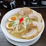 ラーメン 猪や - 料理写真: