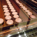 ル・ショコラ・ドゥ・アッシュ - ☆マカロンも面白そうですね（＾◇＾）☆