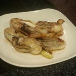 和屋 - 宮島牡蠣の鉄板焼