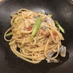 LEGALO - タチウオとアスパラのオイルパスタ