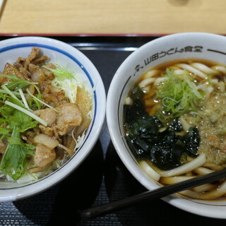 山田うどん_1