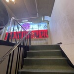 邦Rock Bar ロクロラ UMEDA