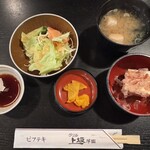 グリル上坂  - 